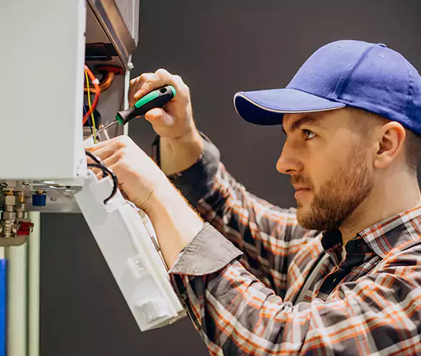 Expert Plumber for Tankless Water Heater Maintenance in Biddeford, ME: Schedule Professional Maintenance Services with Us